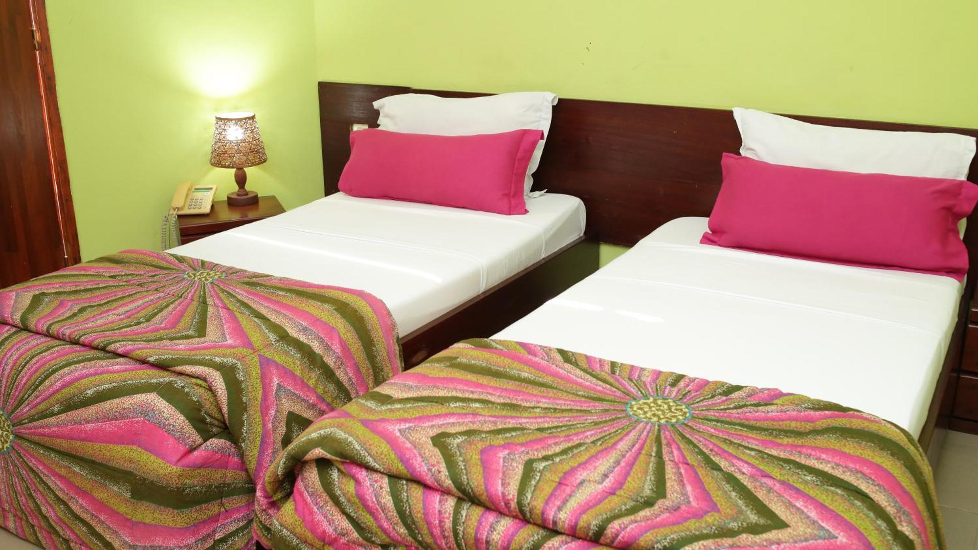 Hotel Le Marly Abidjan Exterior foto