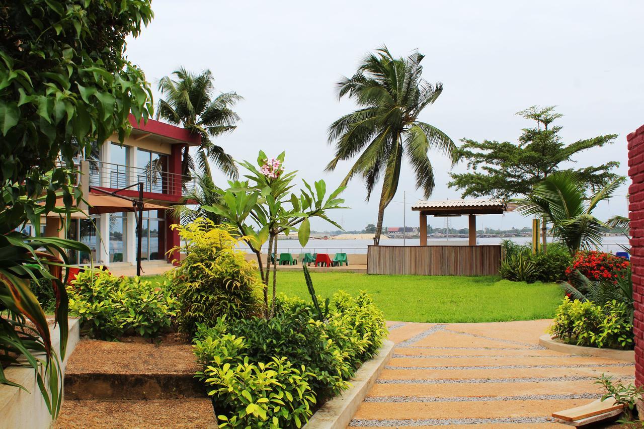 Hotel Le Marly Abidjan Exterior foto