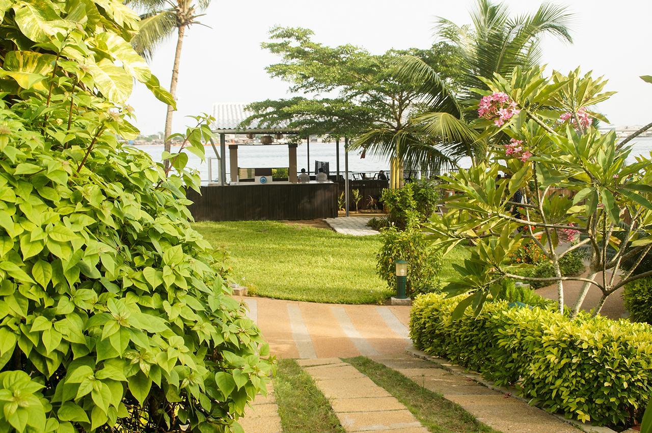 Hotel Le Marly Abidjan Exterior foto